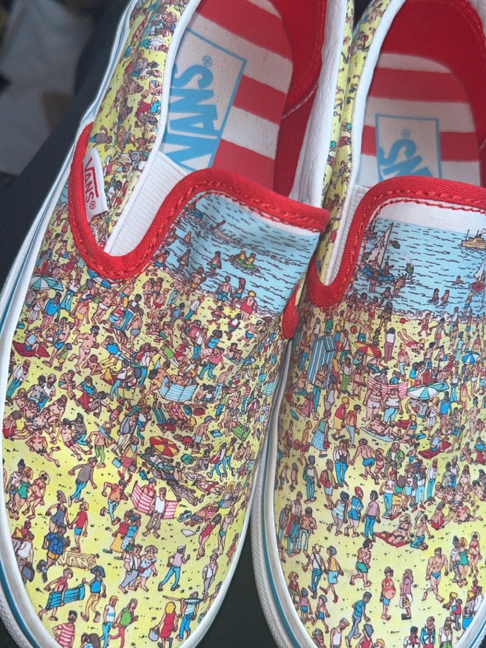 Vans x Where’s Waldo Beach Classic Slip On Sneakers Women’s 5.5 / Men’s 4 - Picture 2 of 5
